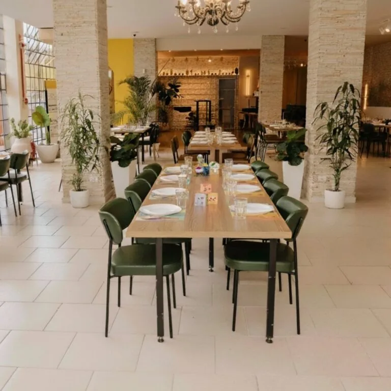 salão do restaurante para eventos sociais e corporativos